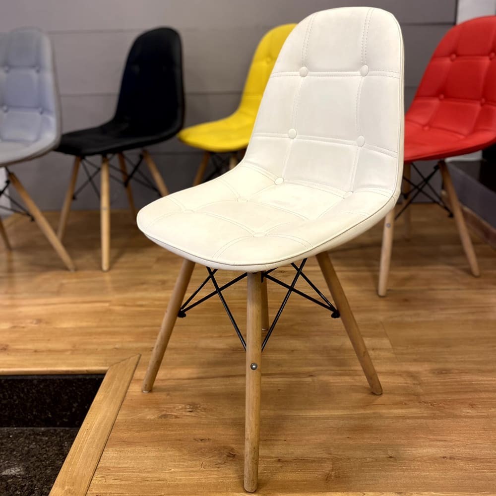 Cadeira Eames Eiffel Botonê Base Madeira - Amarela - Imagem 4